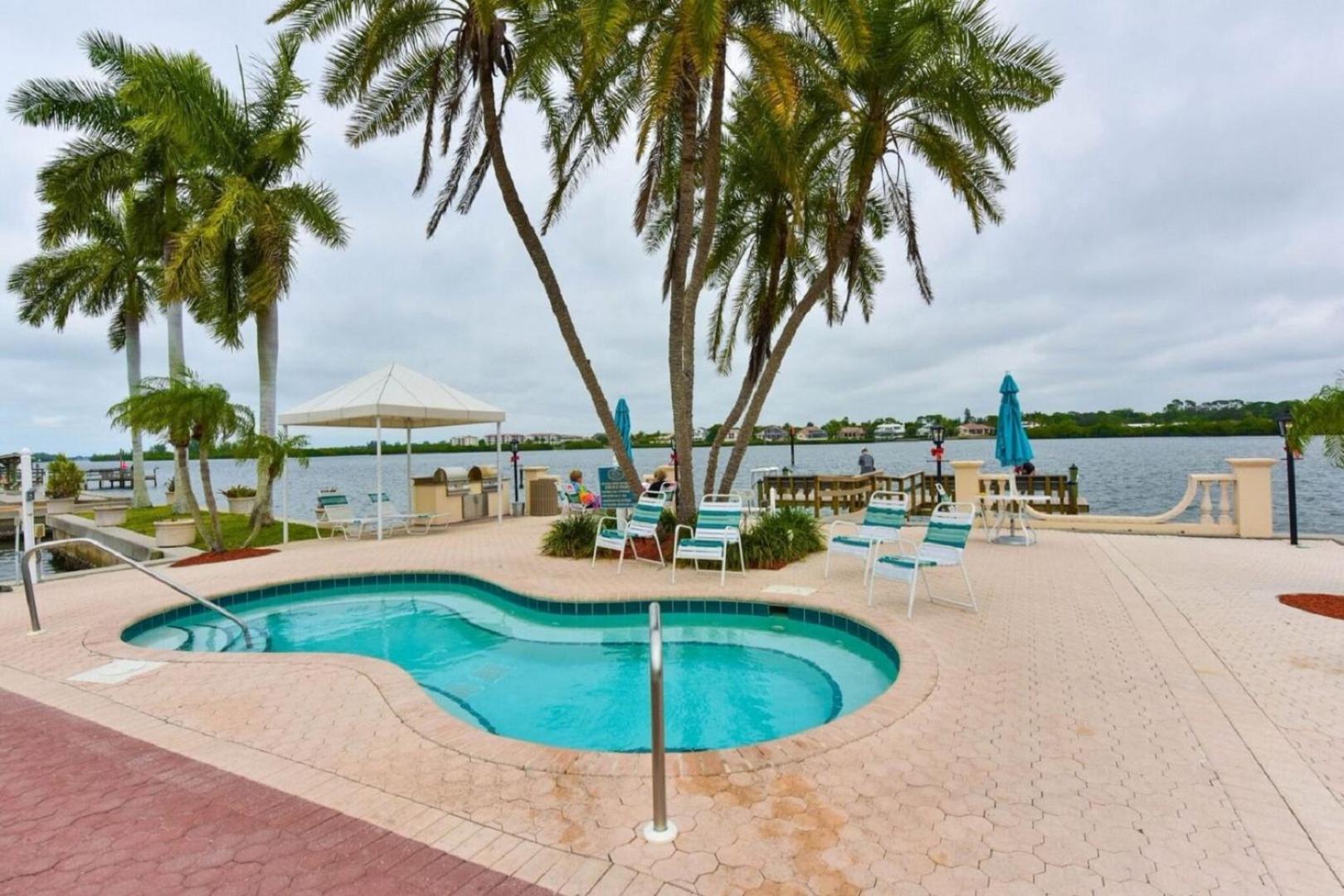 Palm Bay Club Apartment Siesta Key Exterior photo